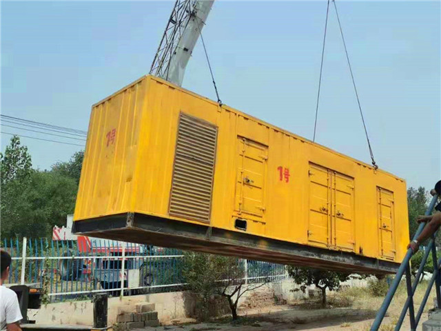 芒康300KW柴油发电机组油耗是多少？