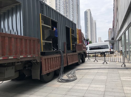 芒康冷却液不足的情况下如何检查柴油发电机组？